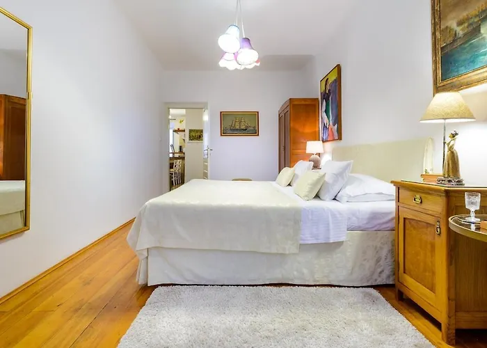 Apartamento Flores None *